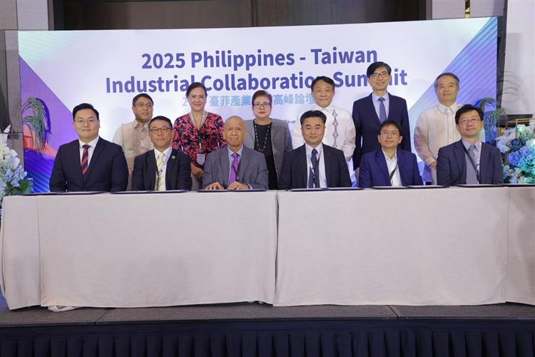 2025 Philippines-Taiwan Industrial Collaboration Summit Held in Manila - Three Industrial Cooperation MOUs Signing Ceremony