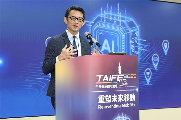開啟彈跳視窗，連結到產業技術司司長郭肇中表示，面對 AI、SDV及車聯網技術快速發展，將透過科技專案、國際合作及場域驗證，深化國內外產業鏈結。(jpg檔)