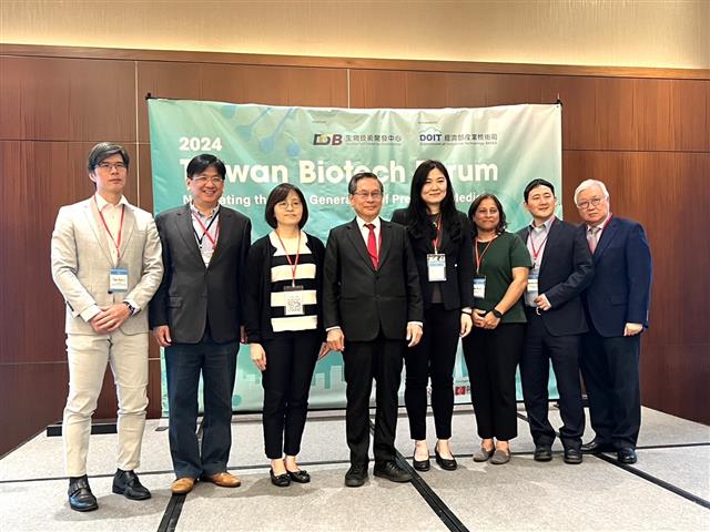 生技中心於6月2日盛大舉辦臺灣生技論壇，今年以「引領下一代精準醫學」為主題，邀請台、美產業先進齊聚一堂，共同探索精準醫療新世代。