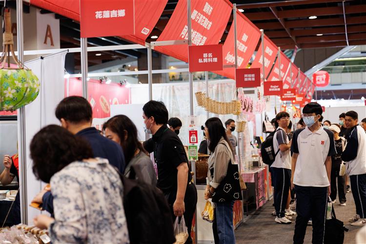 11/14-16快來台北世貿一館「集品·生活·遊食購」，現場消費熱絡，好玩、好吃、好買一次購足-2