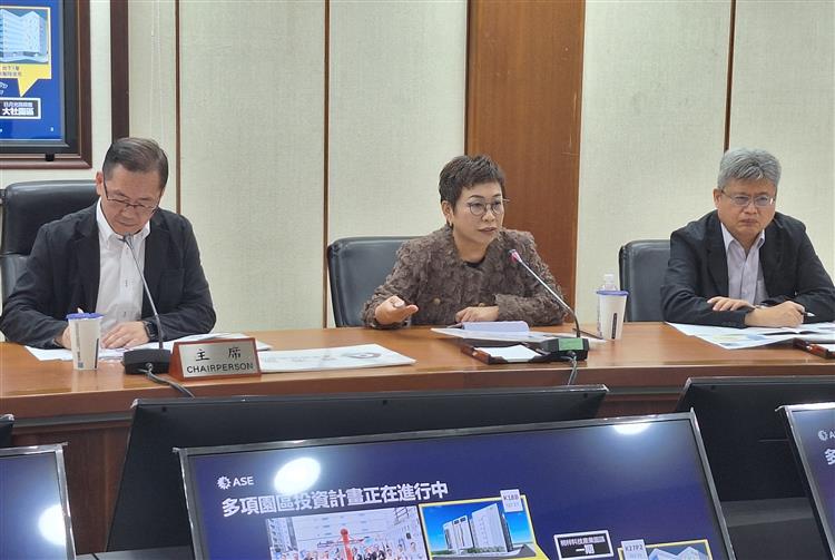 日月光副總經理李叔霞分享表示，政府針對用地釋出與行政協調具高度效率，讓企業可以減少繁瑣行政流程，更專注於技術與產線升級。