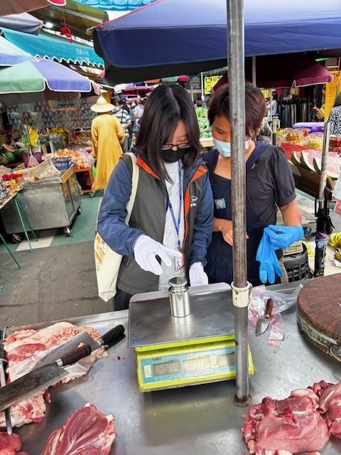 115年端午市場磅秤大體檢-115年5月22日新竹縣湖口市場肉品攤衡器(電子秤)檢查