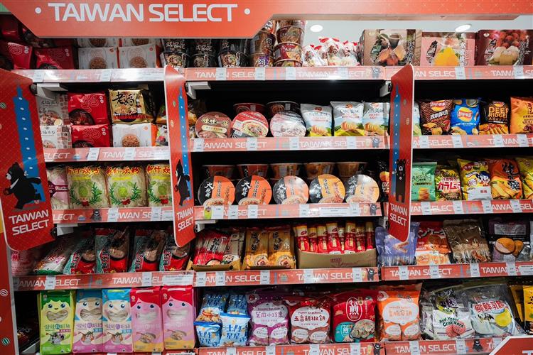 "Taiwan Select" Foods Enter AEON Supermarkets in Malaysia