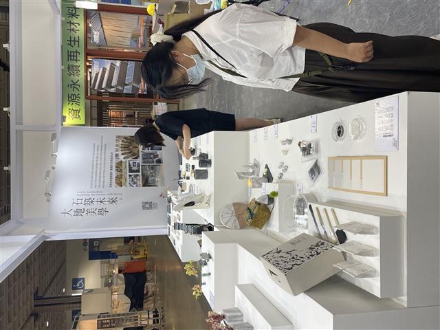 「台灣國際室內設計博覽會」現場觀展照片。