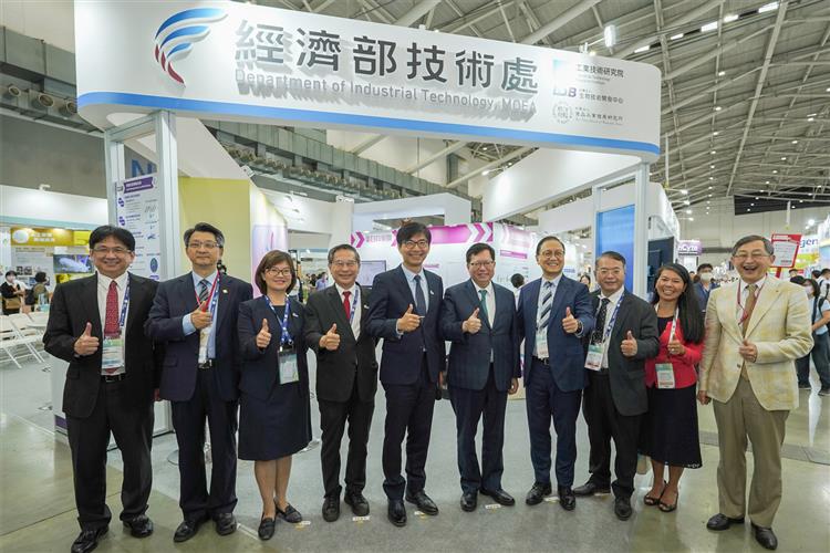 經濟部於2023亞洲生技展籌設技術處專館，共展出9項技術，盼打造臺灣成為「創新生物製造基地」。