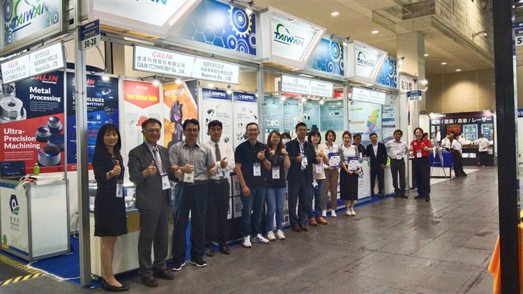 科技產業園區企業赴日參與大阪機械要素展 台日企業交流熱絡