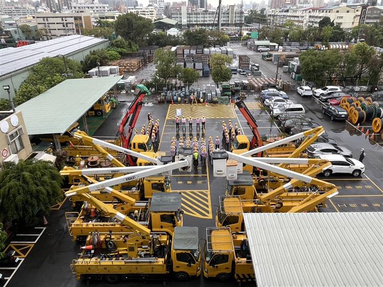 因應驚蟄節氣到來，台電出動超過4000人投入全國線路防護行動，努力降低鳥獸外力造成停電。