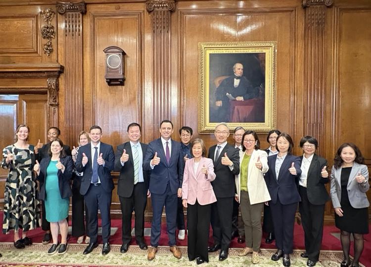 臺英經貿對話會議 深化供應鏈及關鍵領域合作